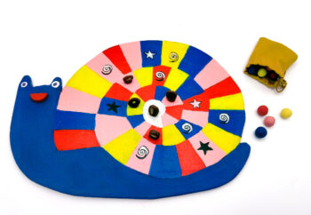 jeu societe artisanaux sacanage montolieu enfant escargot